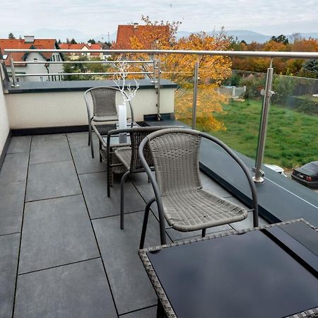 Wn Rooms Wiener Neustadt Exterior foto